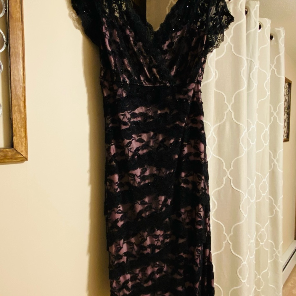 MARINA Multicolored Ruched Sheath Midi Dress